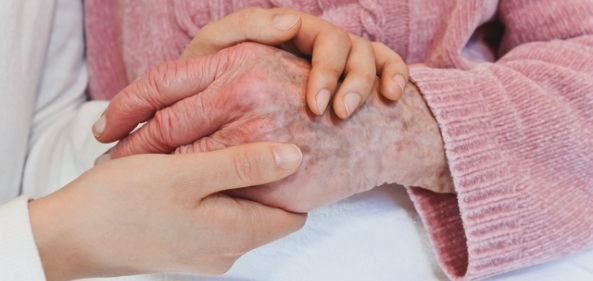 from-our-experts-8-tips-for-caring-for-someone-with-alzheimers